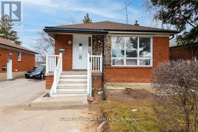 Photo - 6 Larkhall Ave