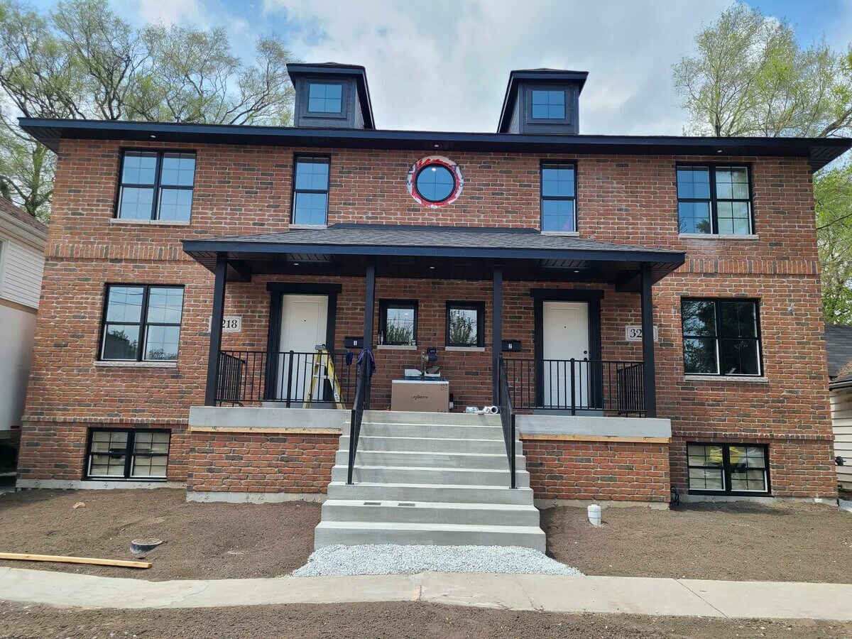 Student Housing - Student Housing