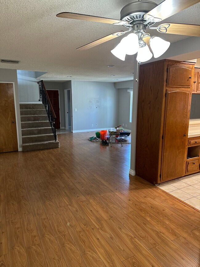 Photo - 17632 Los Alimos St