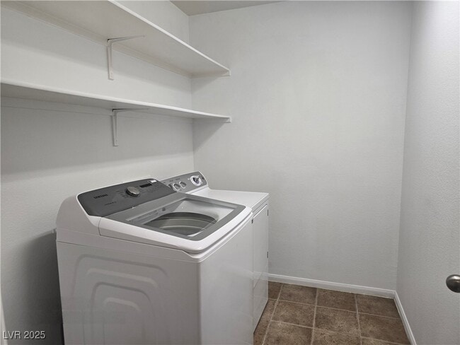 Building Photo - 6640 April Bend Ct