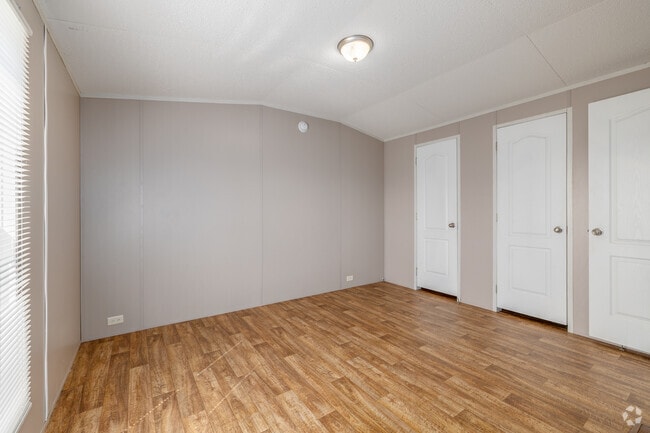 Primary Bedroom - Pearce Point