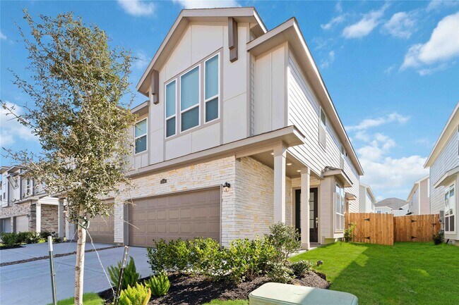 Photo - 2206 Via Isa Ln