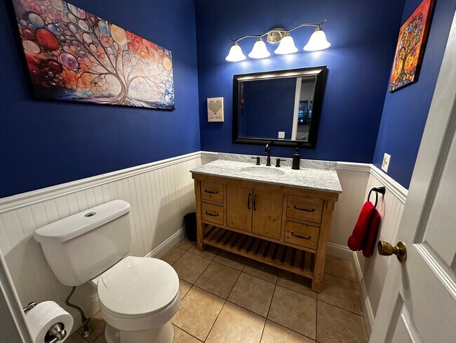 First Floor Bathroom - 143 Oak Park Dr Unit Townhouse w/garage