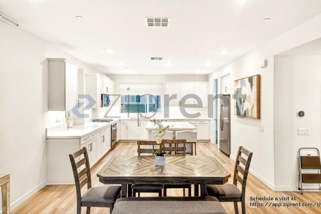 Photo - 27578 Manzanita Wy