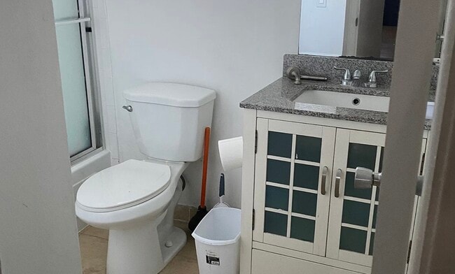 Photo - 4311 Crystal Lake Dr Unit 112