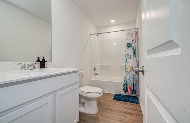 Building Photo - 20966 Zuccala Dr