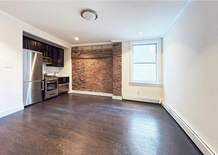 Photo - 3 bedroom in nyc NY 10011