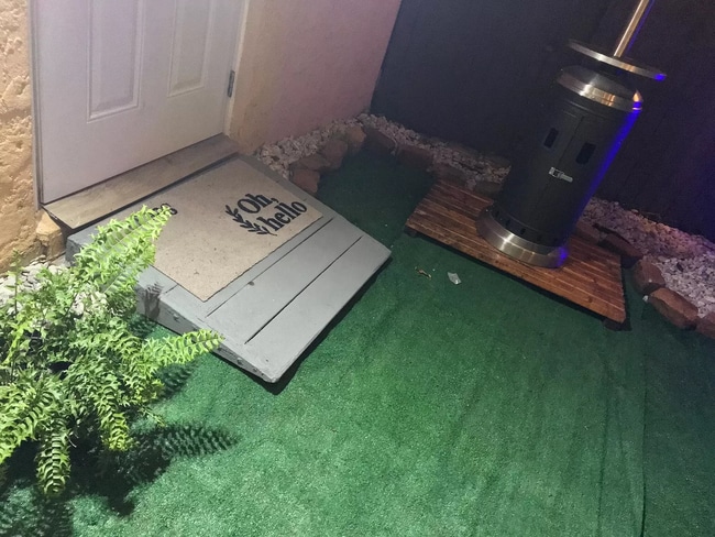 Photo - 310 SW 9th Ave