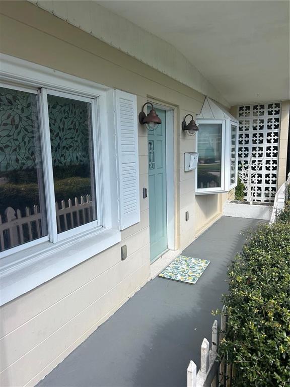 Photo - 29 W Preston St