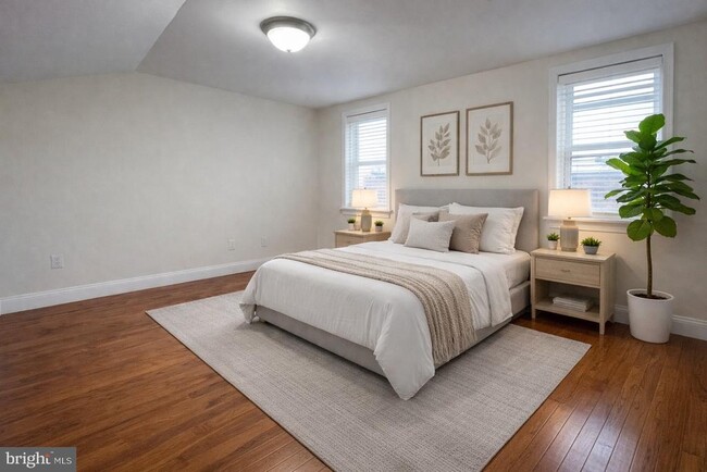 Photo - 130 Manton St