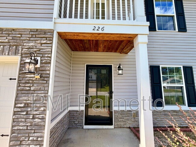 Photo - 226 Elsoma Dr