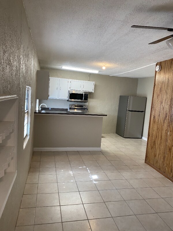 Photo - 617 E Expressway 83