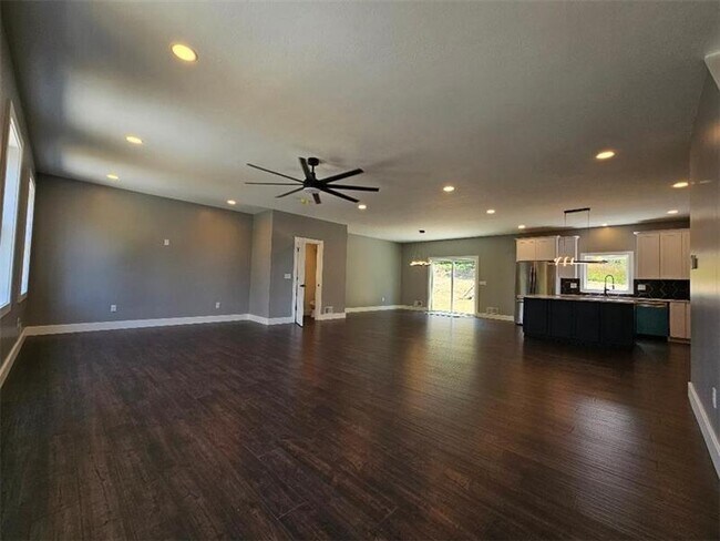 Photo - 225 Wilbert St