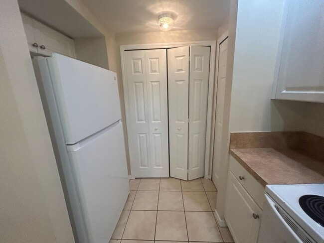 Spacious  3/2 ground floor unit