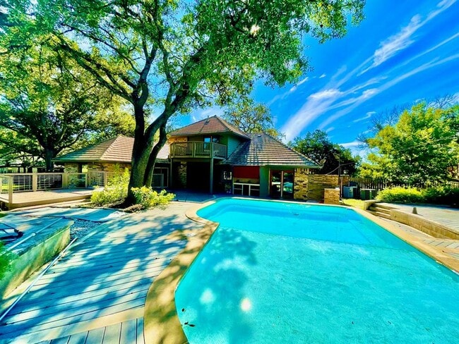 Photo - 6208 Lost Horizon Dr