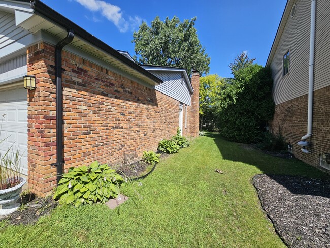 Photo - 44180 Richmond Ct