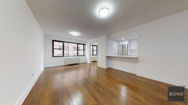 Photo - 405 E 56th St Apartment Unit 11C