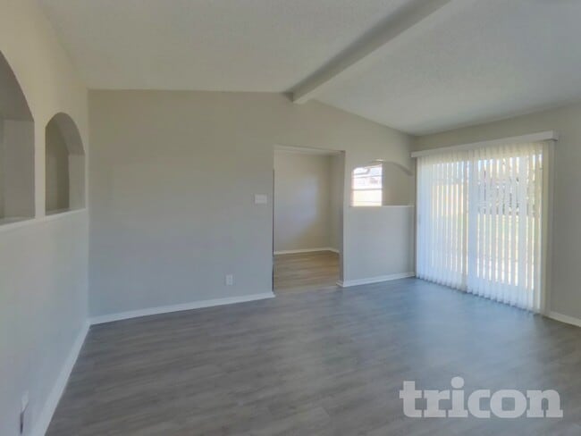 Photo - 6963 Downey Ct