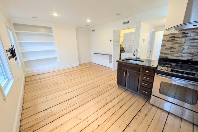 Photo - 16 Mystic St Unit 3