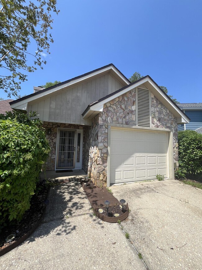 Photo - 1305 Ariel Ct