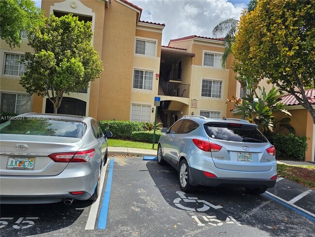 Photo - 2051 Renaissance Blvd Unidad 104