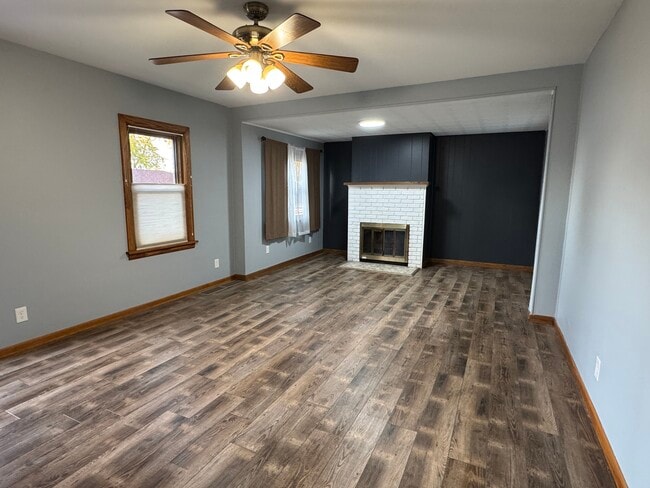 Photo - 1020 Brown St