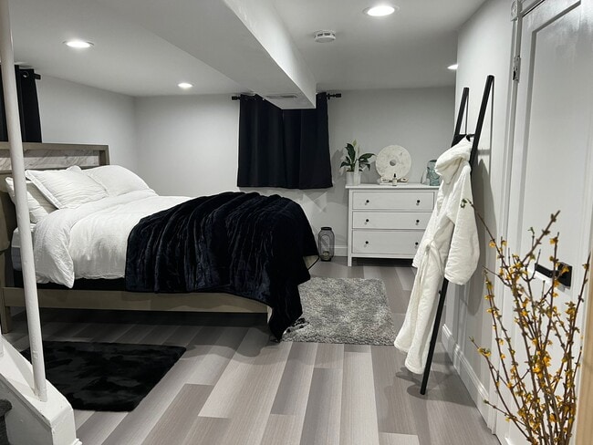 Photo - 13306 145th St