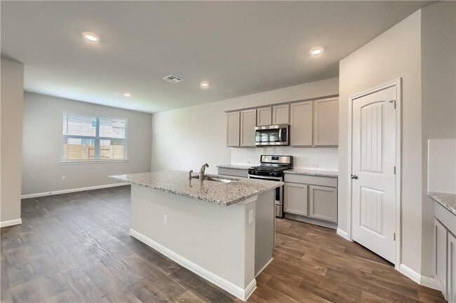 Photo - 212 Strand Ln