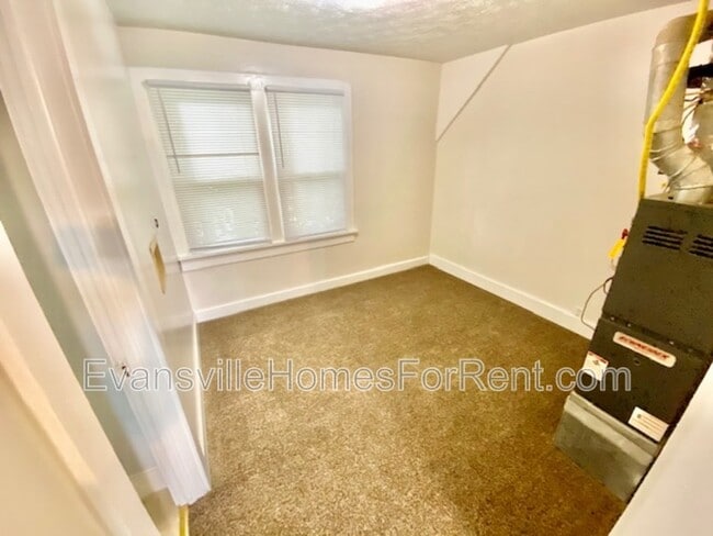 Photo - 1521 Irvington Ave Unit up