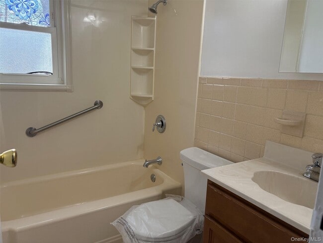 Photo - 3592 Park Ave Unidad 2B