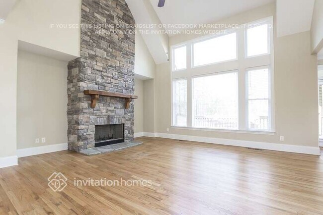 Photo - 215 Montana Way