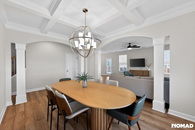 Photo - 18 S Maple Walk Dr