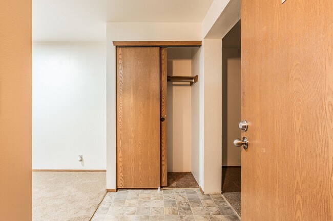 Photo - Park Royal Apartments