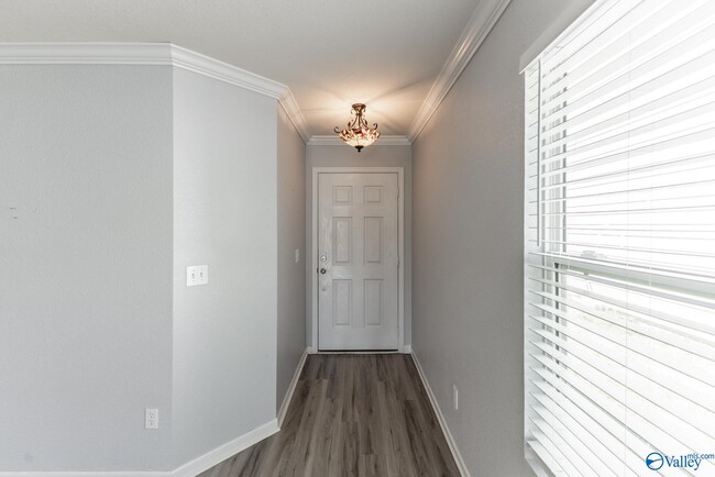 Photo - 163 Sedgewick Dr