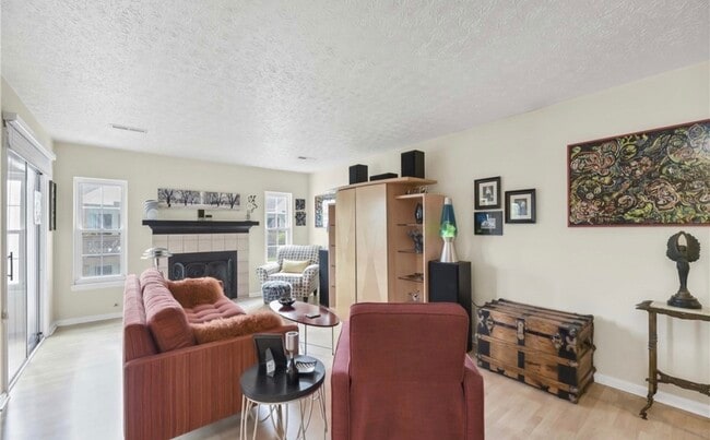 1316 Cedarwood Dr