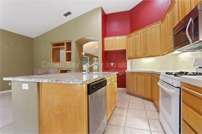 Photo - 1844 Oswego Ct