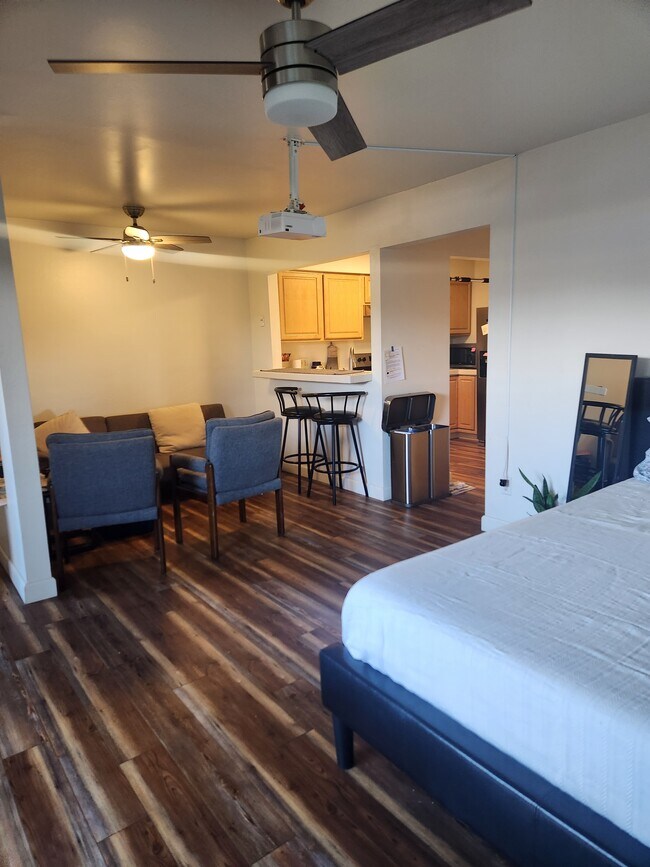 7932 Mission Center Ct Condo Unit J Condo for Rent in San Diego, CA