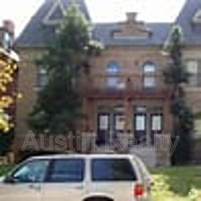 Building Photo - 4398 McPherson Ave Rental