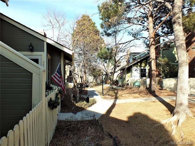 Photo - 2010 S Hannibal St