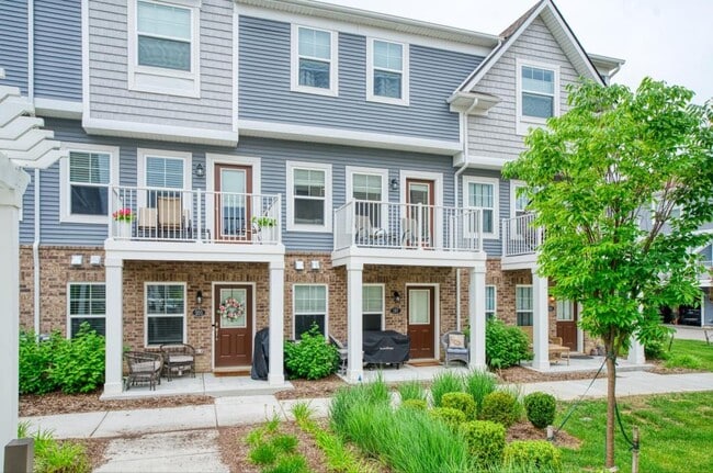 Building Photo - 197 Sean St