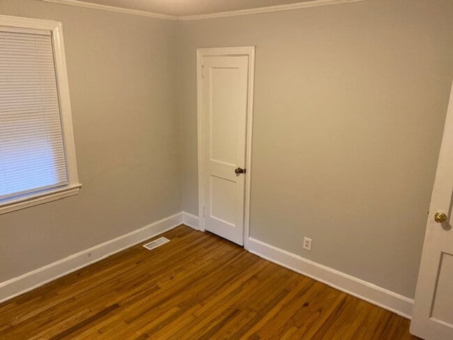 Rosewood Bungalow - Rosewood Bungalow House