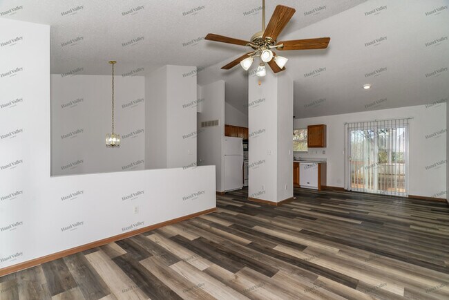 Photo - 1517 Apple Hill Ct