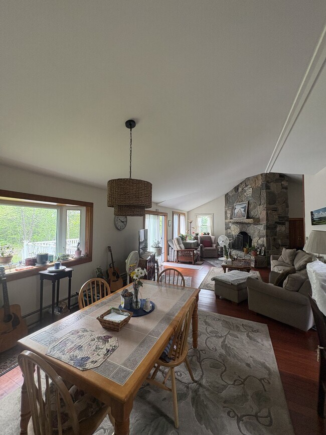 Photo - 6 Whitney Way Unit A