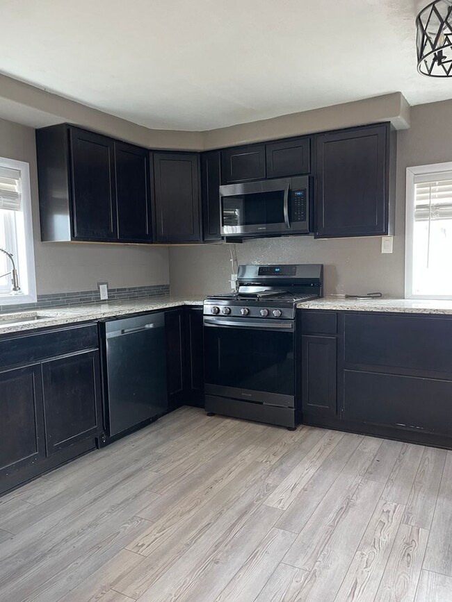 3 bedroom home - 3 bedroom home
