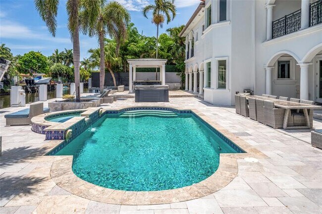 Photo - 438 Coconut Isle Dr