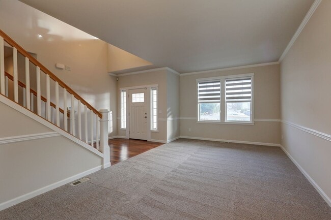 Photo - Well Maintained House Tucked Away on Dead-End Street Available!