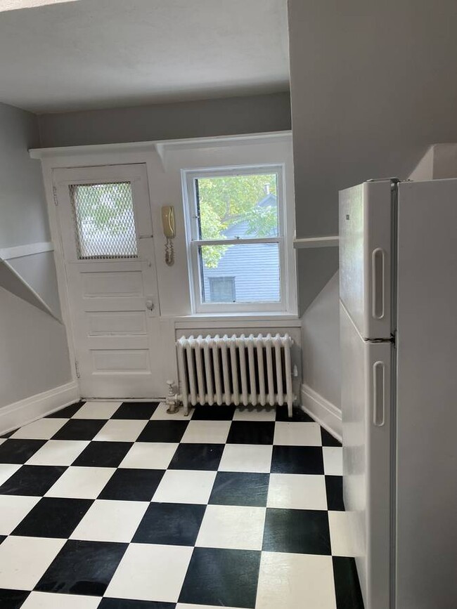 405 Elmwood Ave