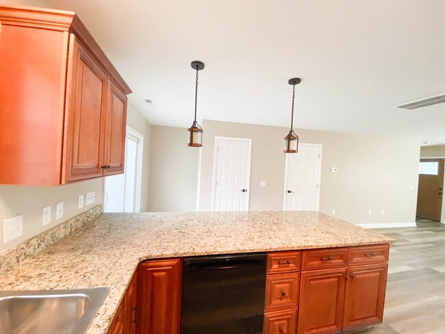 Photo - The Highlands on Main