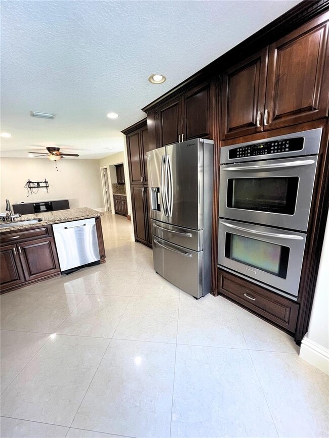 Photo - 3381 SW 51st St