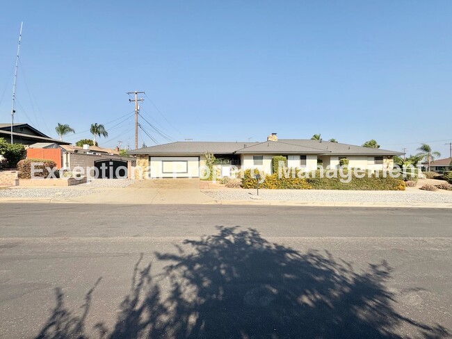 Ready to move in 4 bedroom 3 bath home - Ready to move in 4 bedroom 3 bath home